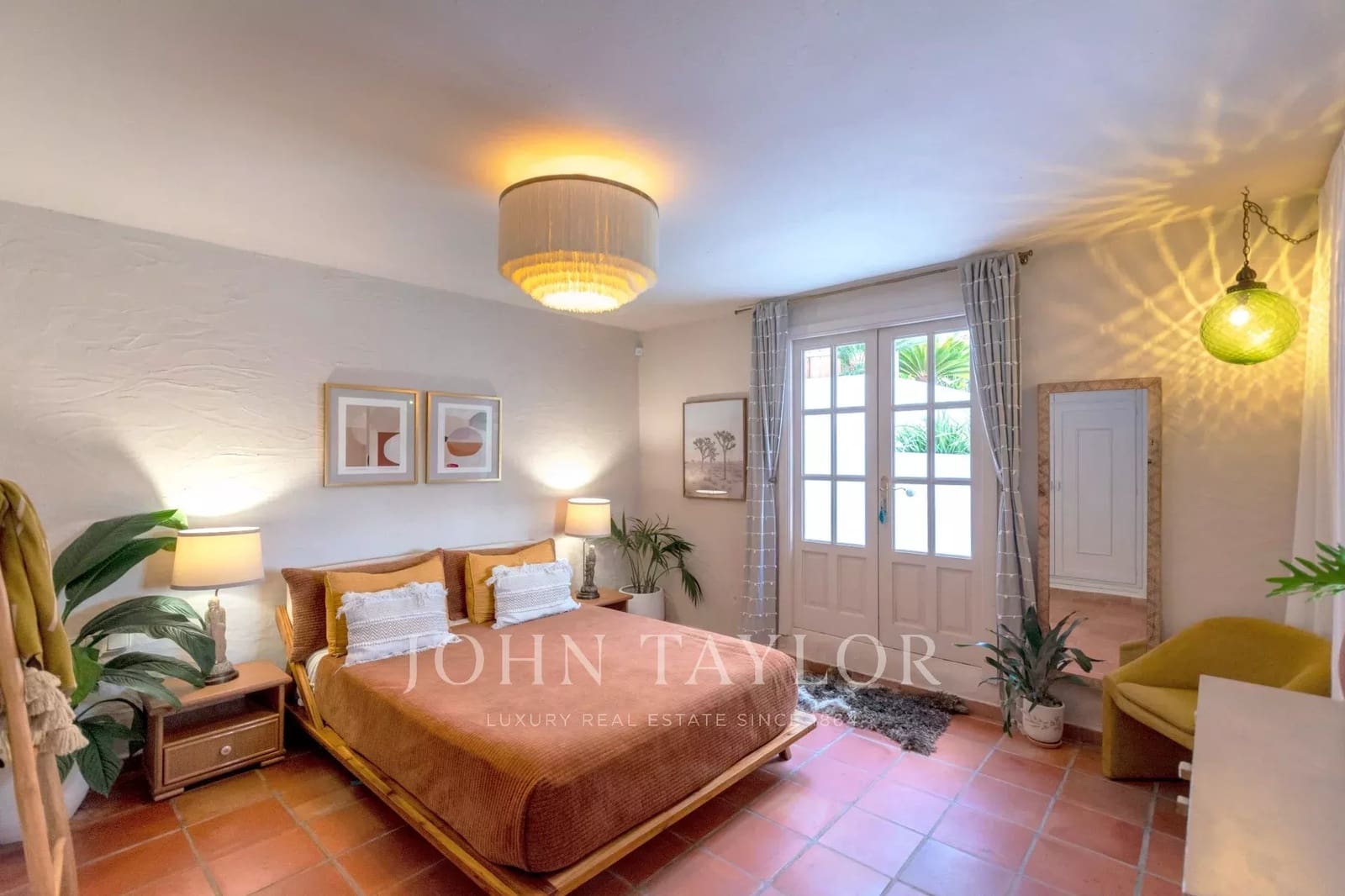 3 Zimmer Apartment zu verkaufen in Cala Llonga mit Pool - 2.350.000 € (Ref: 9428648)