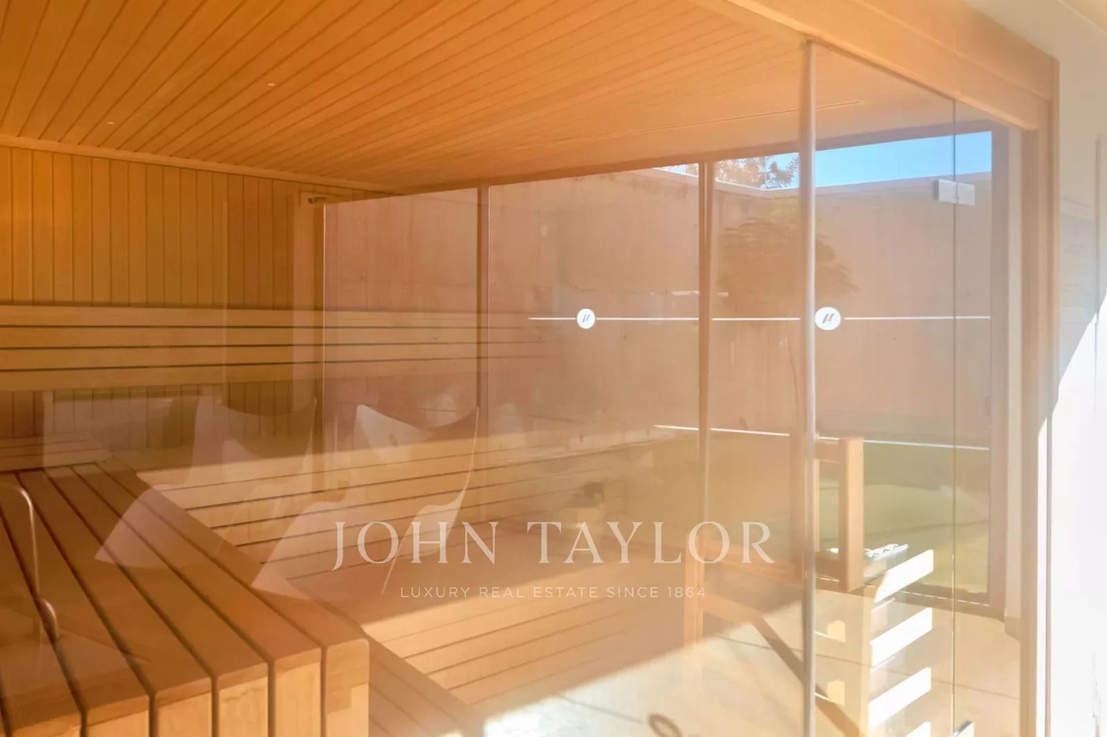 3 soverom Leilighet til salgs i Talamanca med svømmebasseng - € 3 100 000 (Ref: 9428649)