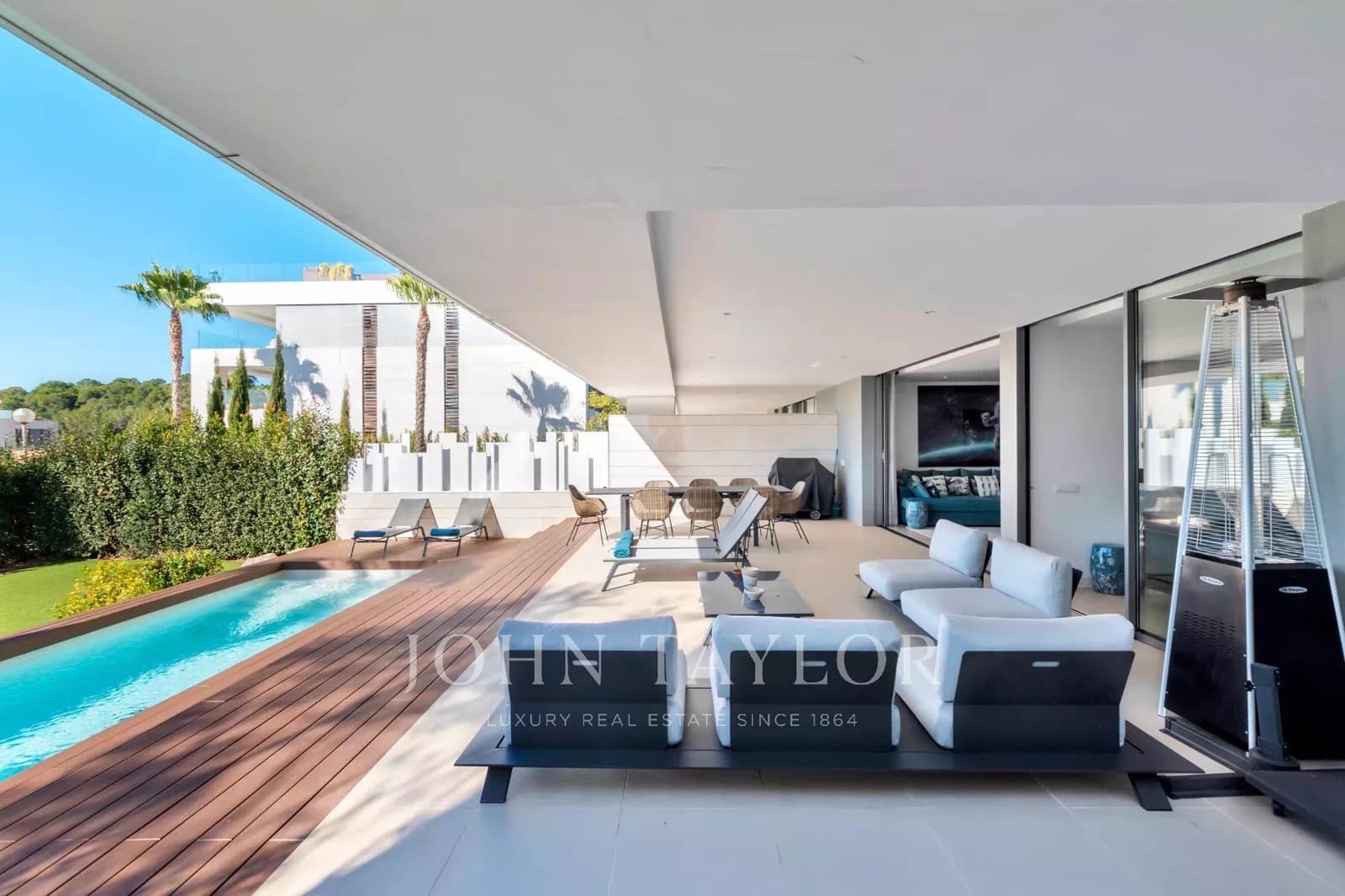 3 soverom Leilighet til salgs i Talamanca med svømmebasseng - € 3 100 000 (Ref: 9428649)