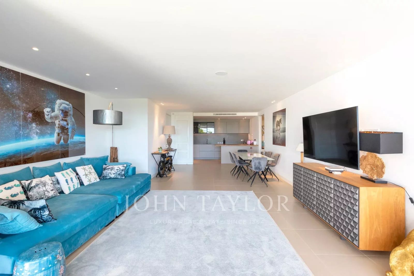 3 soverom Leilighet til salgs i Talamanca med svømmebasseng - € 3 100 000 (Ref: 9428649)