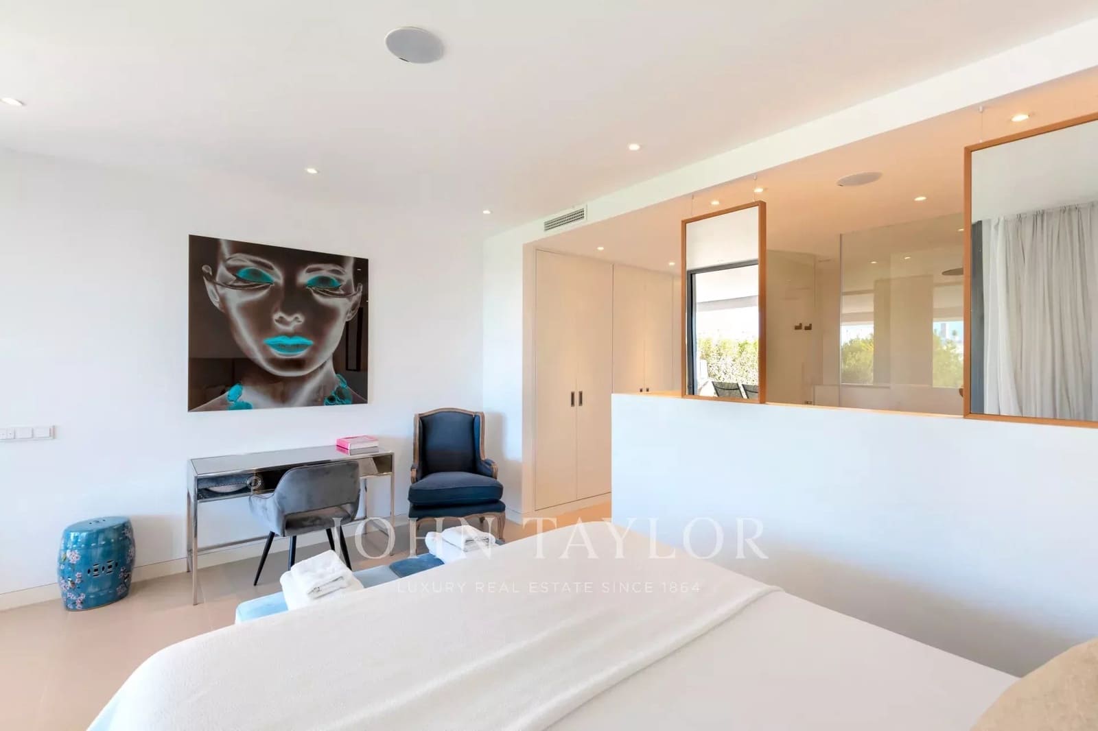 3 soverom Leilighet til salgs i Talamanca med svømmebasseng - € 3 100 000 (Ref: 9428649)