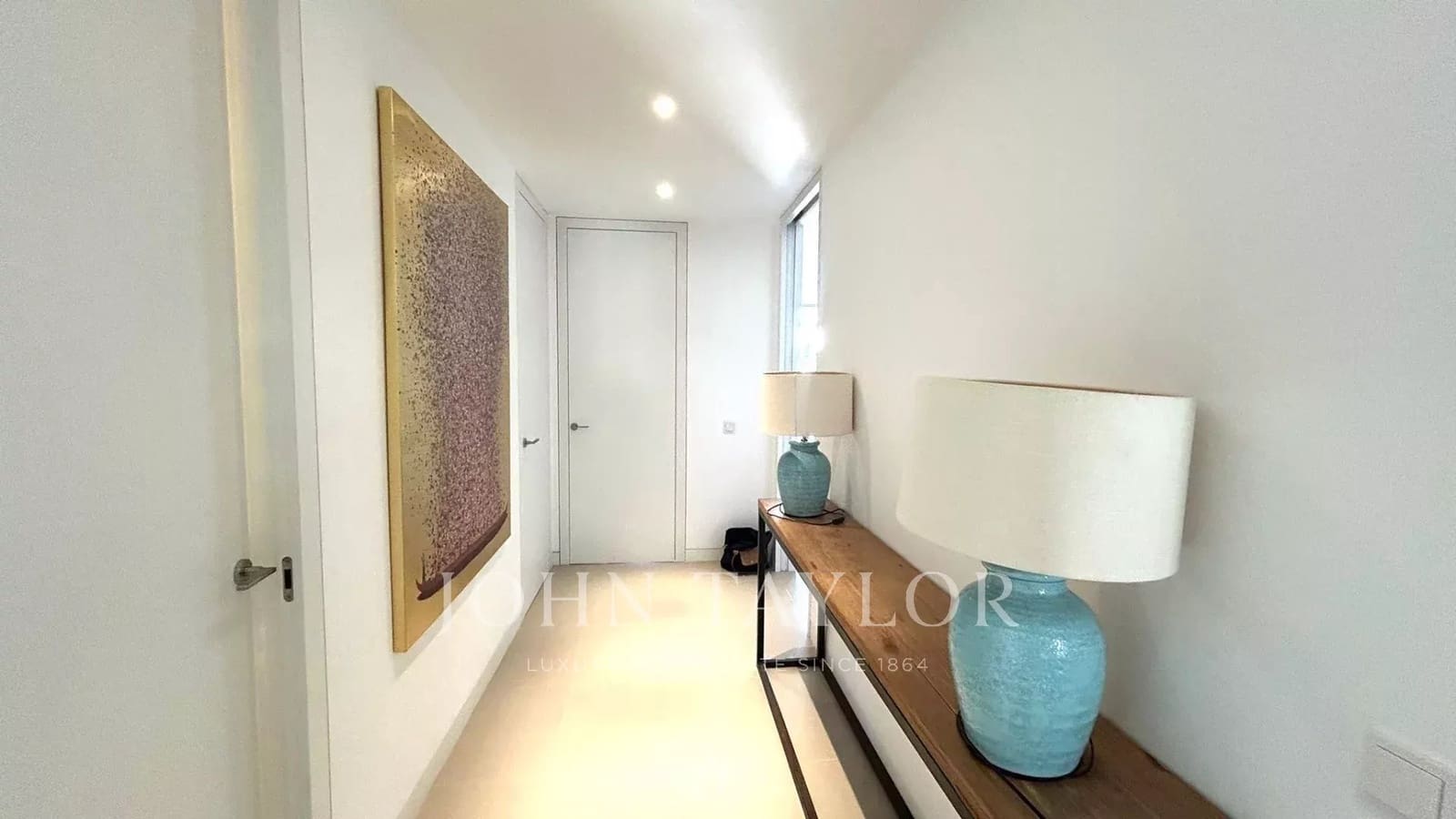 3 soverom Leilighet til salgs i Talamanca med svømmebasseng - € 3 100 000 (Ref: 9428649)