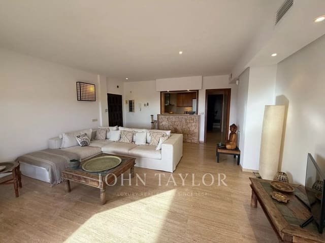 Apartamento de 3 habitaciones en San Jose / Sant Josep de Sa Talaia en alquiler con piscina - 7.500 € (Ref: 9428650)