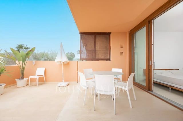 2 chambre Appartement à vendre à Playa d'en Bossa, San Jose / Sant Josep de Sa Talaia avec piscine - 790 000 € (Ref: 9428651)