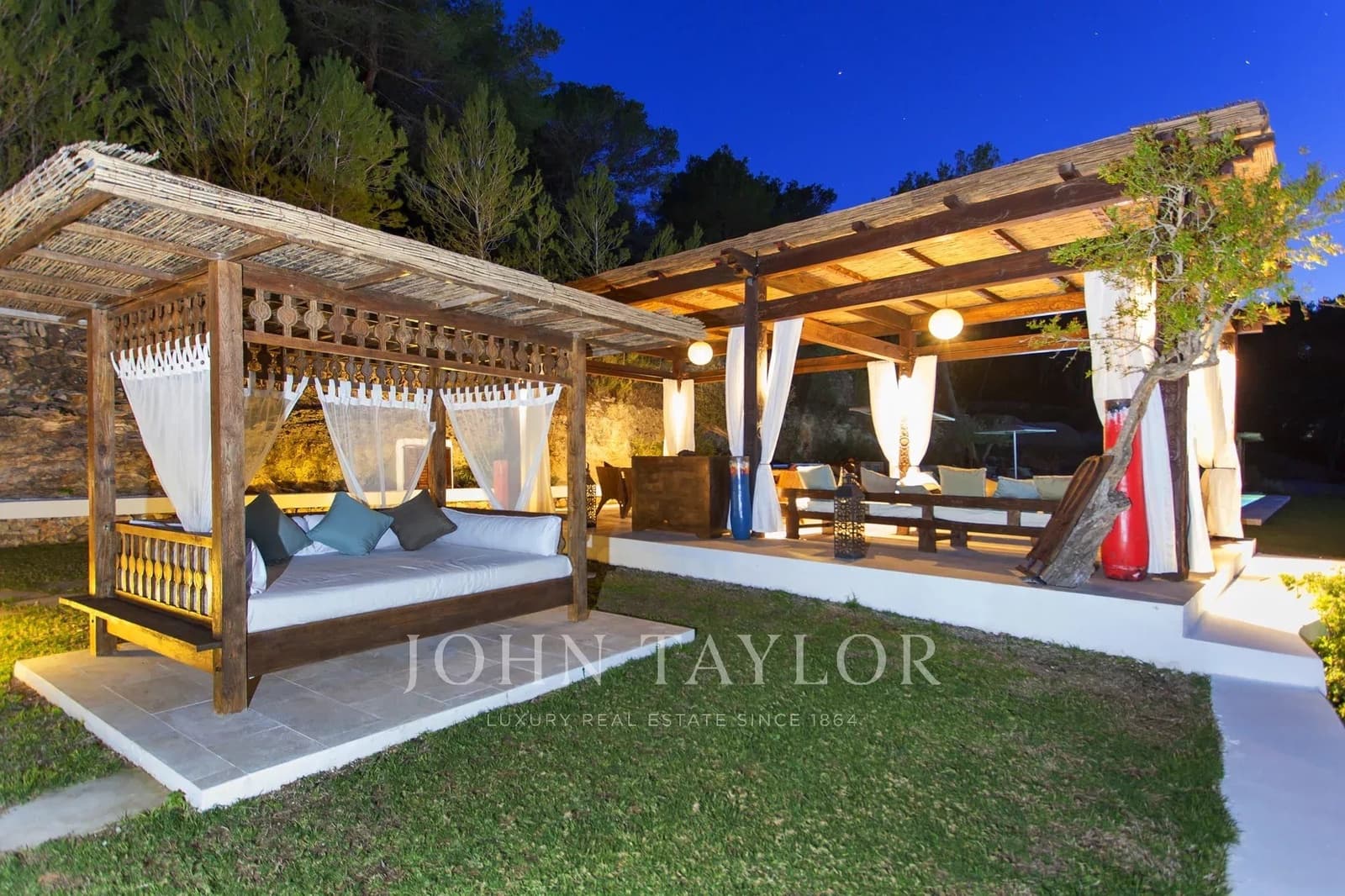 4 Zimmer Ferienapartment in Sant Carles de Peralta mit Pool Garage - 7.000 € (Ref: 9428652)