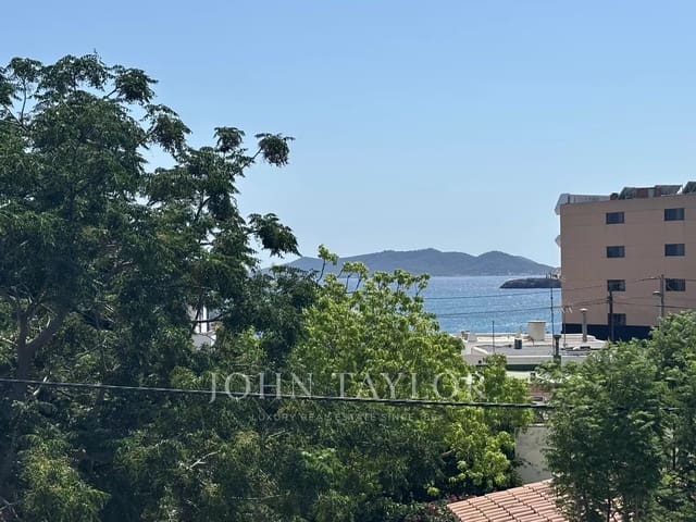 Casa de 3 habitaciones en Illa Plana, Ibiza / Eivissa ciudad en venta - 1.100.000 € (Ref: 9428654)