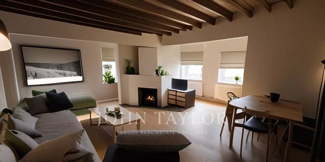 Ático de 3 habitaciones en Ibiza / Eivissa ciudad en venta - 725.000 € (Ref: 9428655)
