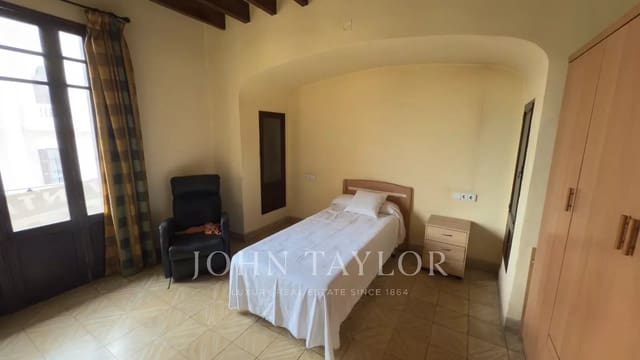 Ático de 3 habitaciones en Ibiza / Eivissa ciudad en venta - 725.000 € (Ref: 9428655)