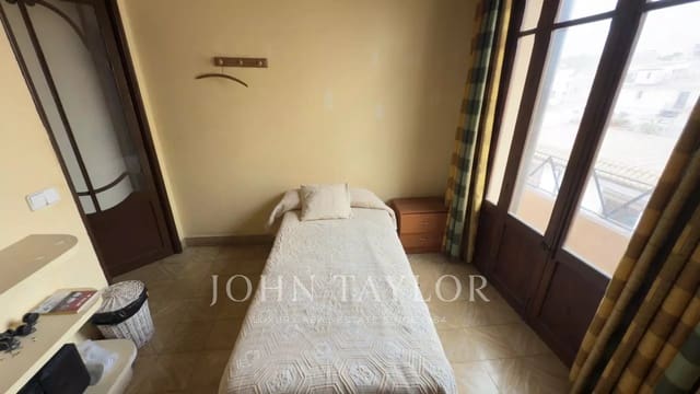 Ático de 3 habitaciones en Ibiza / Eivissa ciudad en venta - 725.000 € (Ref: 9428655)