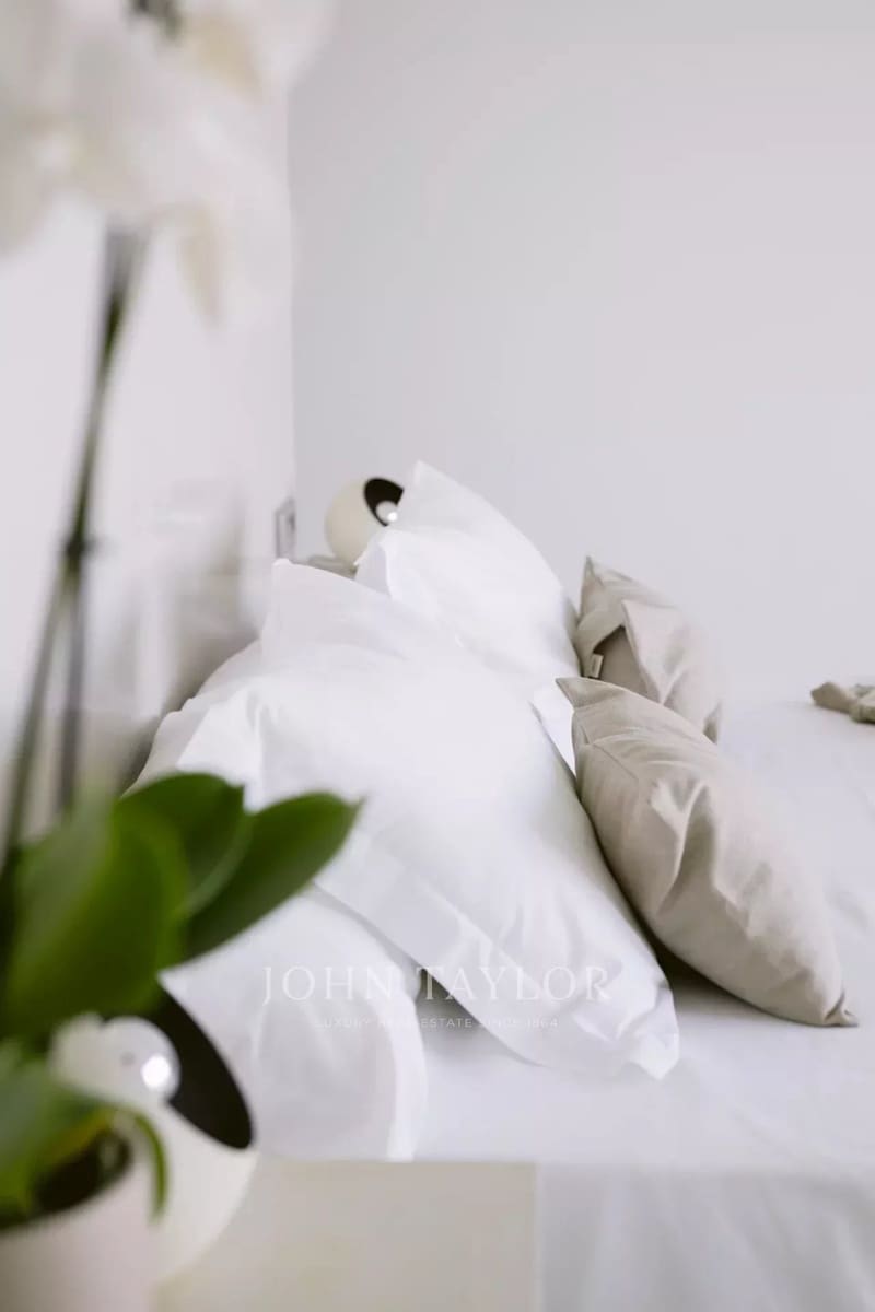 6 bedroom Villa for sale in San Jose / Sant Josep de Sa Talaia with pool - € 7,900,000 (Ref: 9428659)