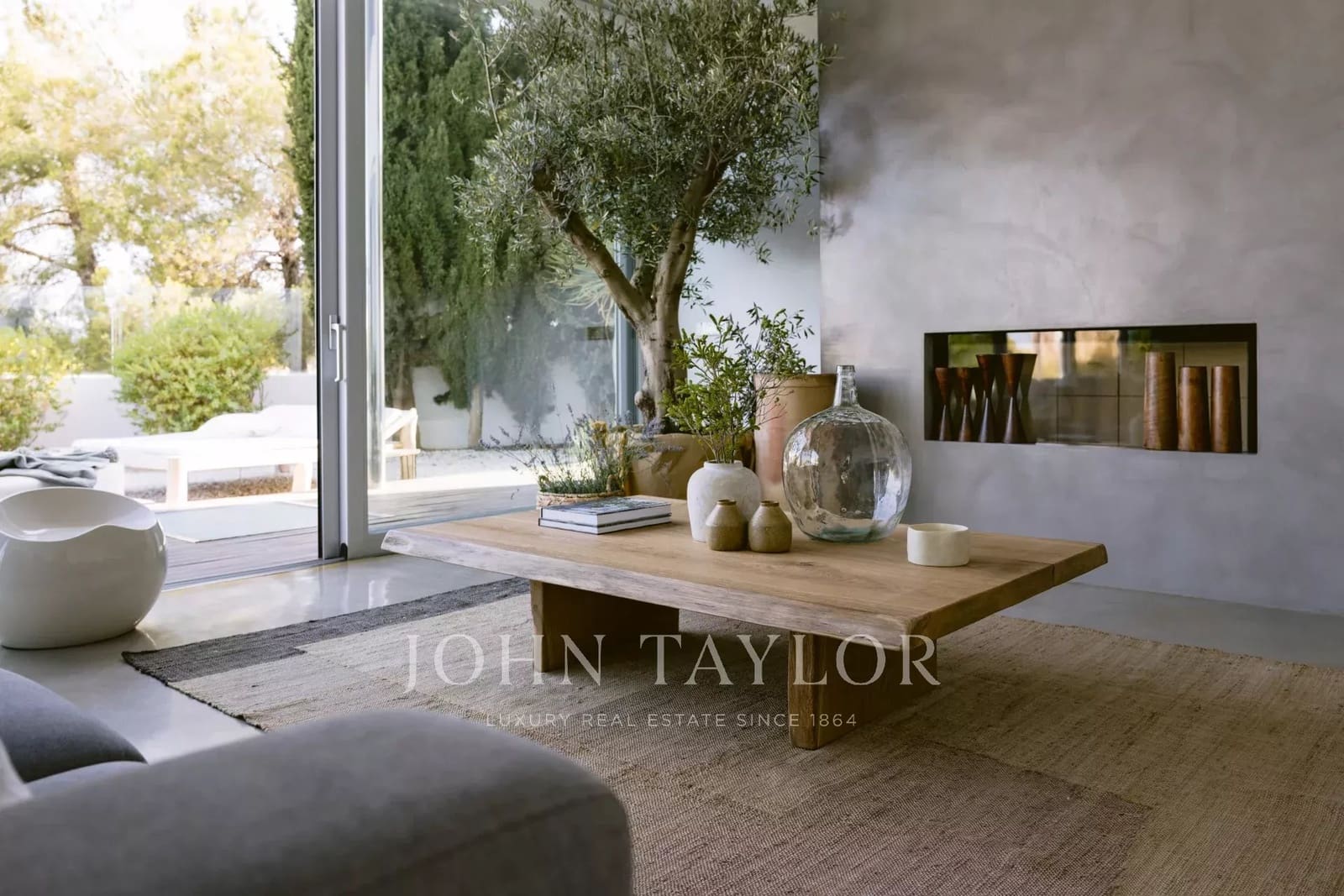 6 bedroom Villa for sale in San Jose / Sant Josep de Sa Talaia with pool - € 7,900,000 (Ref: 9428659)