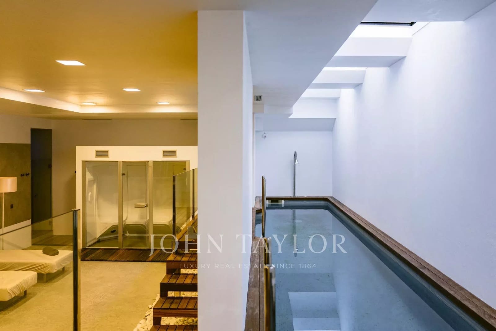 6 bedroom Villa for sale in San Jose / Sant Josep de Sa Talaia with pool - € 7,900,000 (Ref: 9428659)