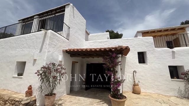 6 bedroom Apartment for rent in Cala Llonga, Santa Eulalia / Santa Eularia with pool - € 10,000 (Ref: 9428660)