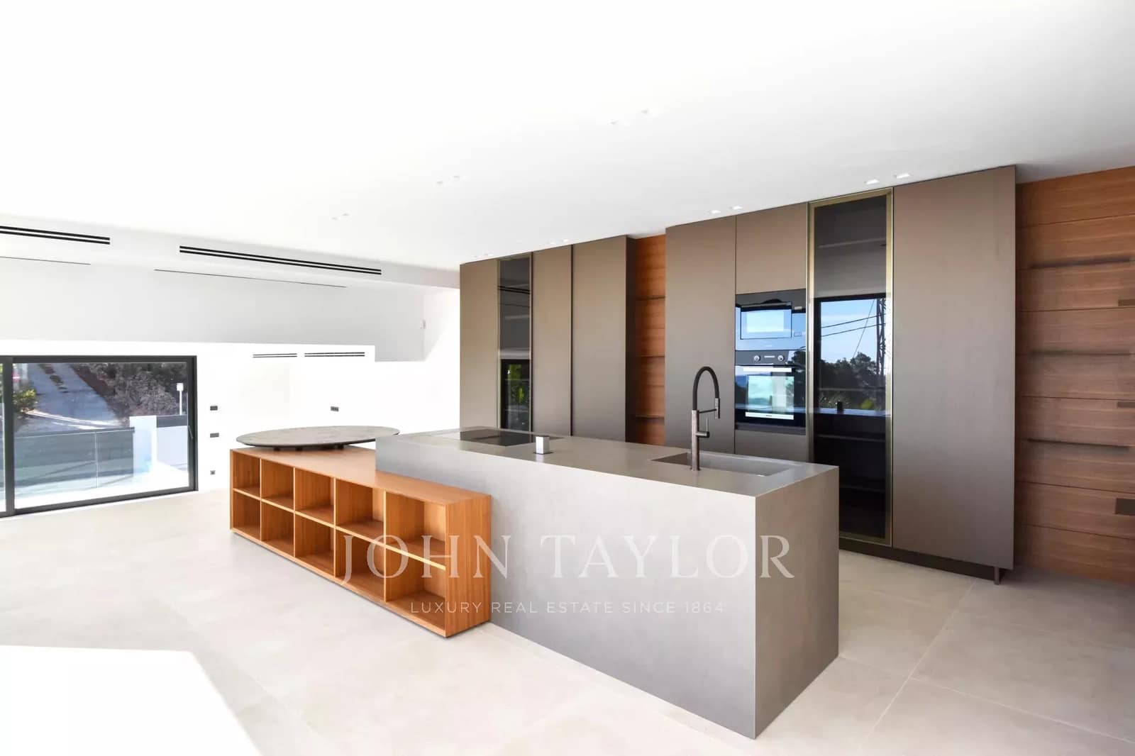 5 sovrum Lägenhet till salu i Cala Salada med pool - 5 750 000 € (Ref: 9428661)