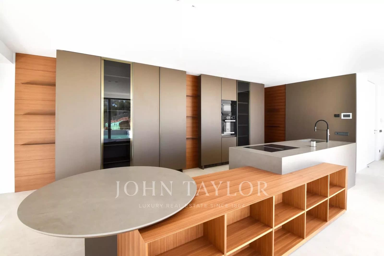 5 sovrum Lägenhet till salu i Cala Salada med pool - 5 750 000 € (Ref: 9428661)