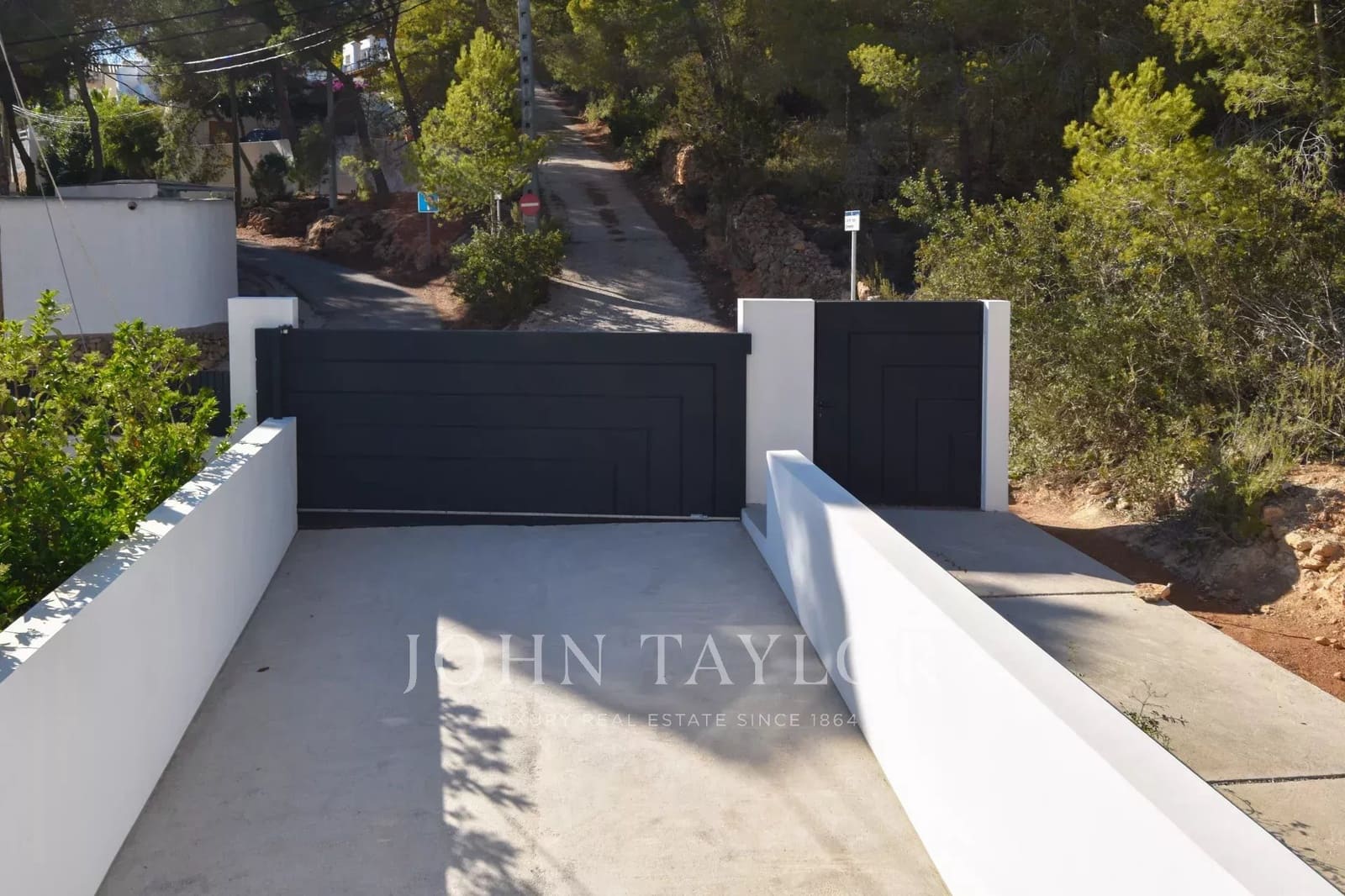 5 sovrum Lägenhet till salu i Cala Salada med pool - 5 750 000 € (Ref: 9428661)