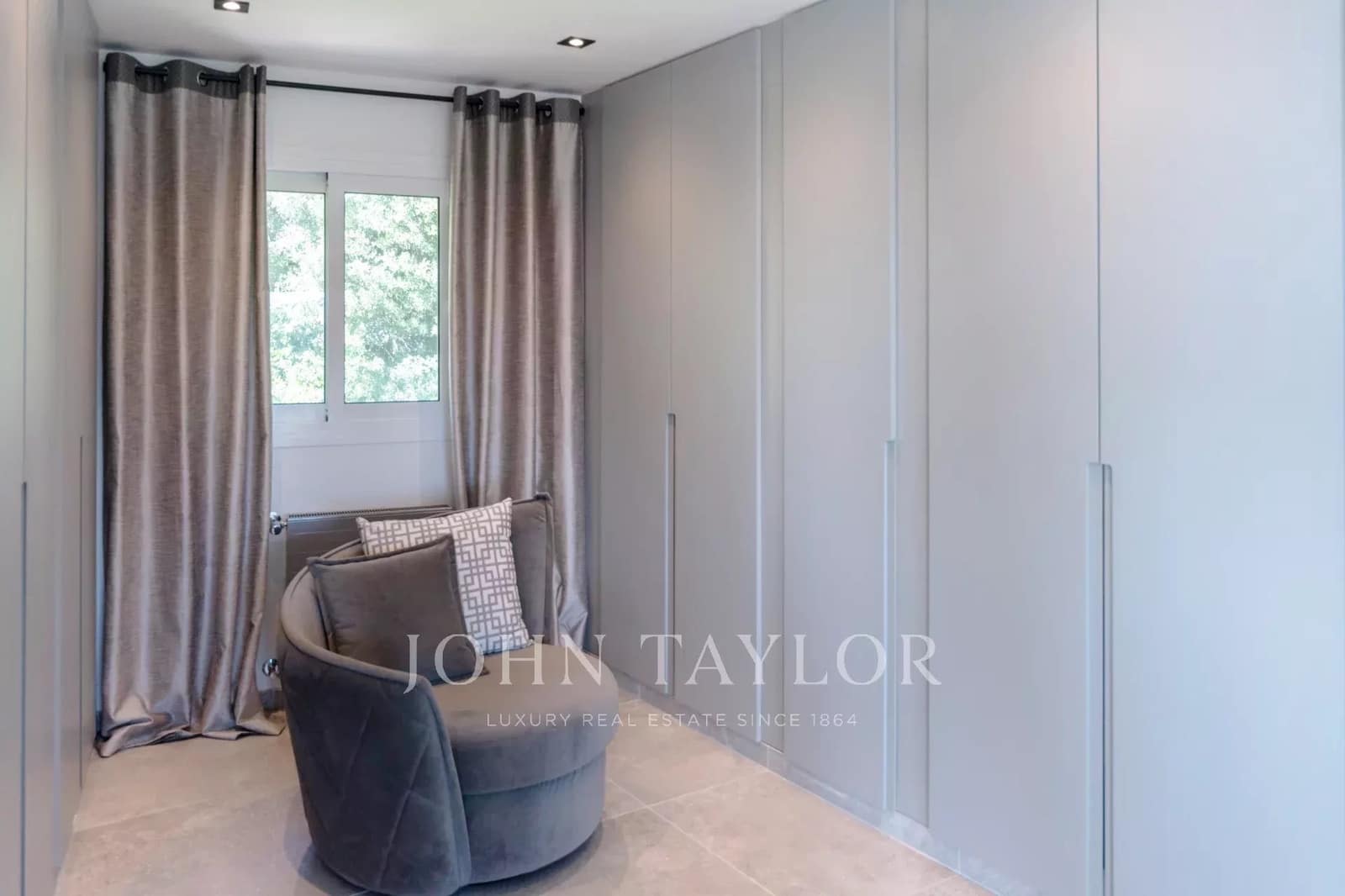 3 soveværelse Lejlighed til salg i Nuestra Senora de Jesus med swimmingpool - € 3.950.000 (Ref: 9428662)