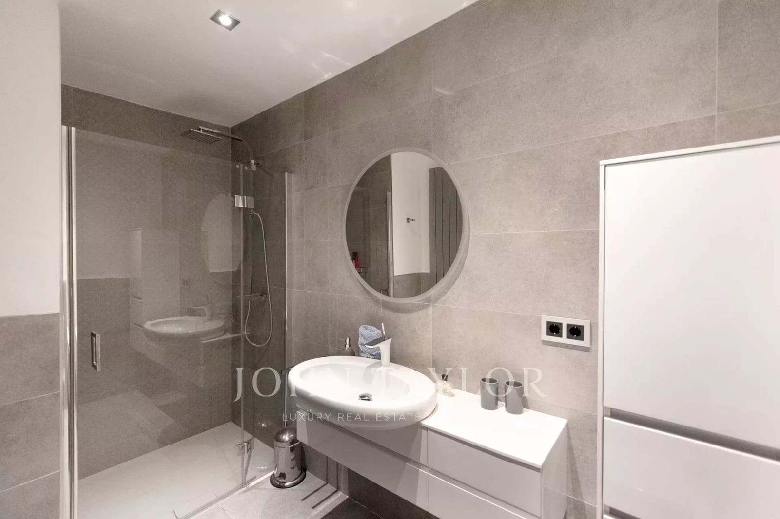 3 soveværelse Lejlighed til salg i Nuestra Senora de Jesus med swimmingpool - € 3.950.000 (Ref: 9428662)