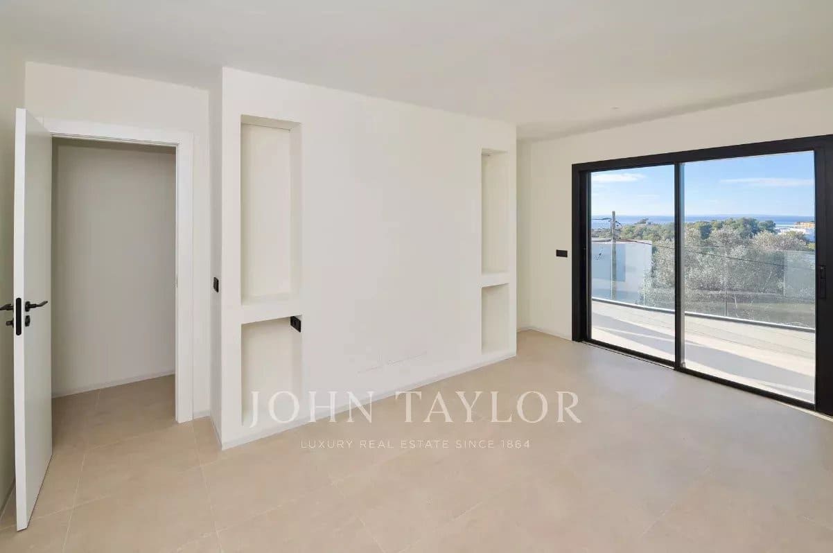 3 soveværelse Lejlighed til salg i Cap Martinet med swimmingpool - € 2.100.000 (Ref: 9428663)