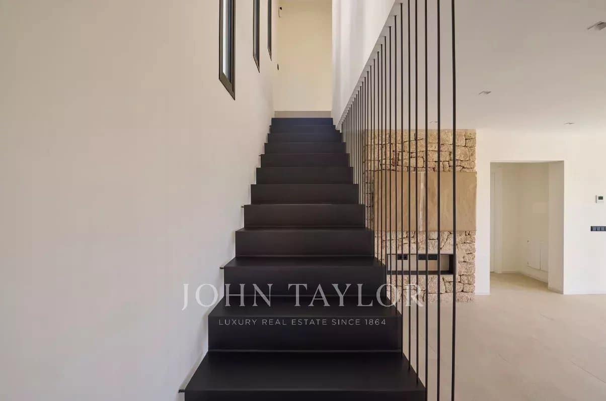 3 soveværelse Lejlighed til salg i Cap Martinet med swimmingpool - € 2.100.000 (Ref: 9428663)