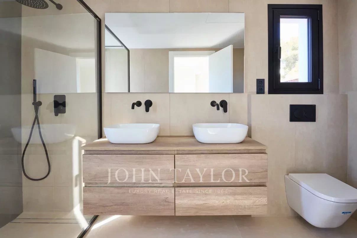 3 soveværelse Lejlighed til salg i Cap Martinet med swimmingpool - € 2.100.000 (Ref: 9428663)