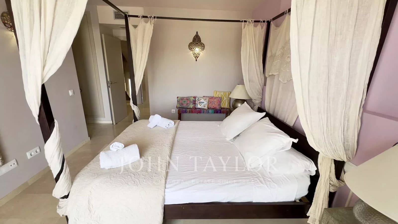 Casa de 3 habitaciones en Roca Llisa en venta con piscina - 780.000 € (Ref: 9428665)