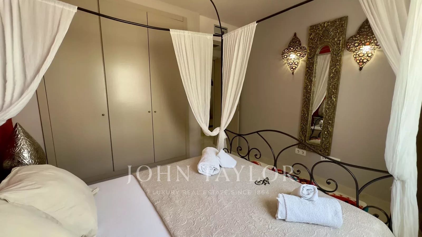 Casa de 3 habitaciones en Roca Llisa en venta con piscina - 780.000 € (Ref: 9428665)