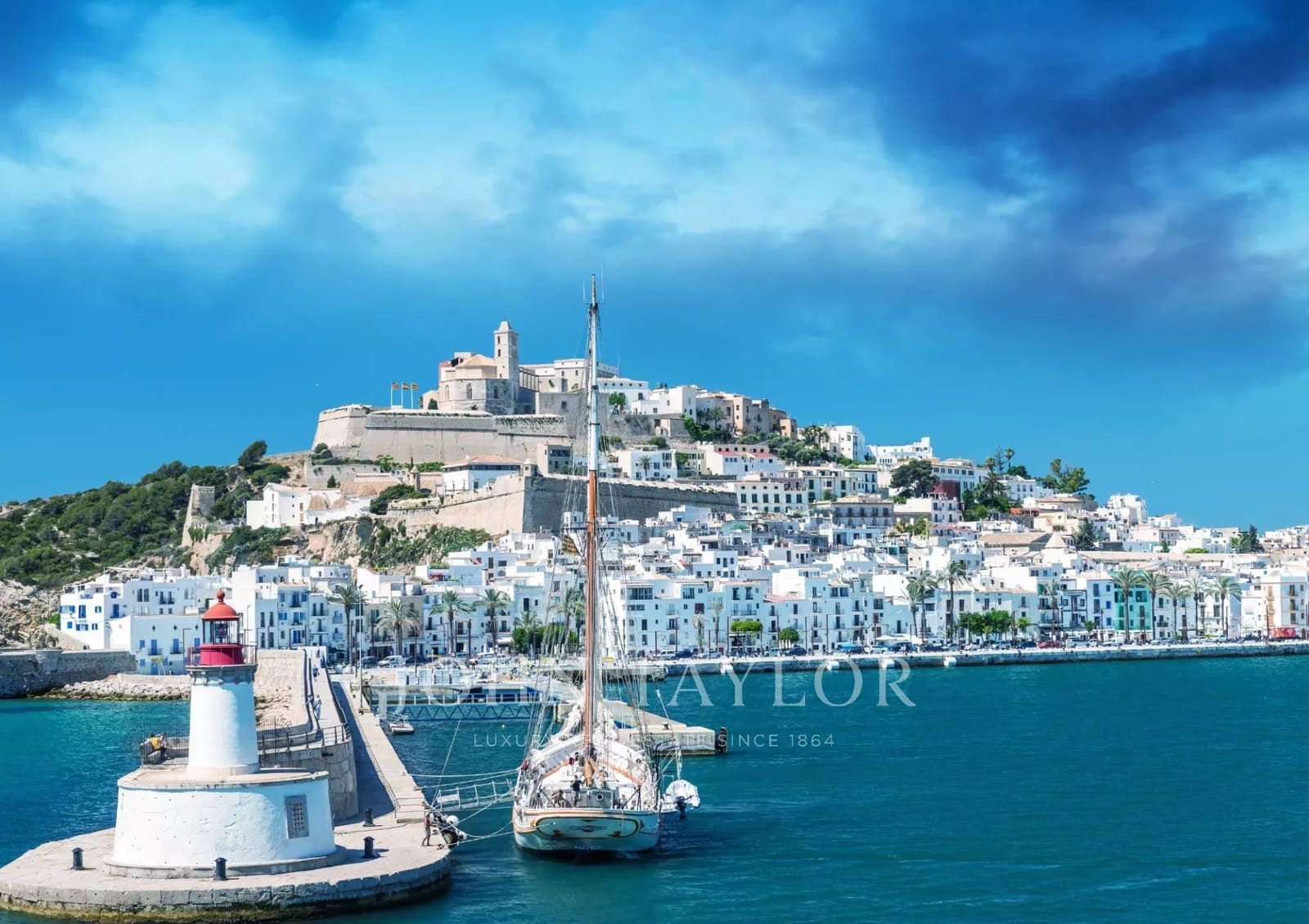 Apartment for sale in Ibiza / Eivissa town with pool - € 875,000 (Ref: 9428668)