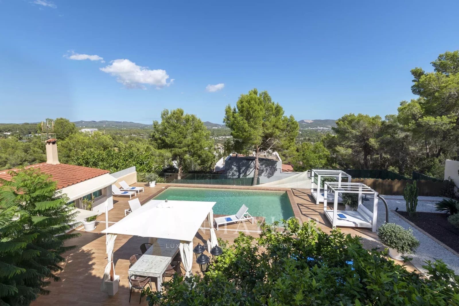 6 bedroom Villa for sale in Sant Antoni de Portmany with pool - € 2,990,000 (Ref: 9428670)