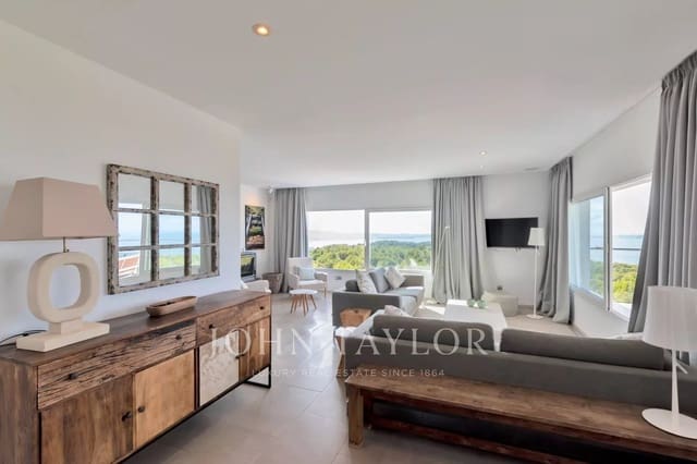 6 sovrum Villa till salu i Sant Antoni de Portmany med pool - 4 450 000 € (Ref: 9428671)