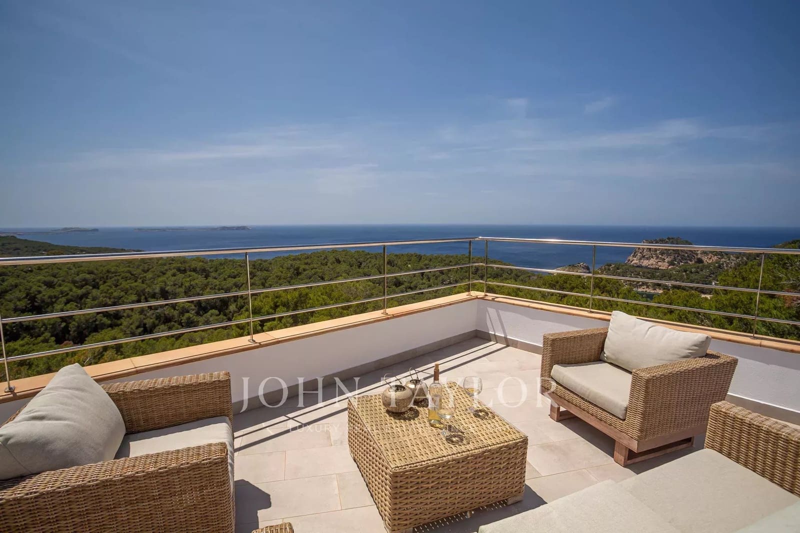 6 sovrum Villa till salu i Sant Antoni de Portmany med pool - 4 450 000 € (Ref: 9428671)