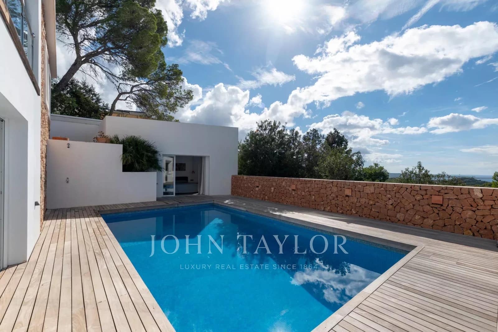 6 sovrum Villa till salu i Sant Antoni de Portmany med pool - 4 450 000 € (Ref: 9428671)