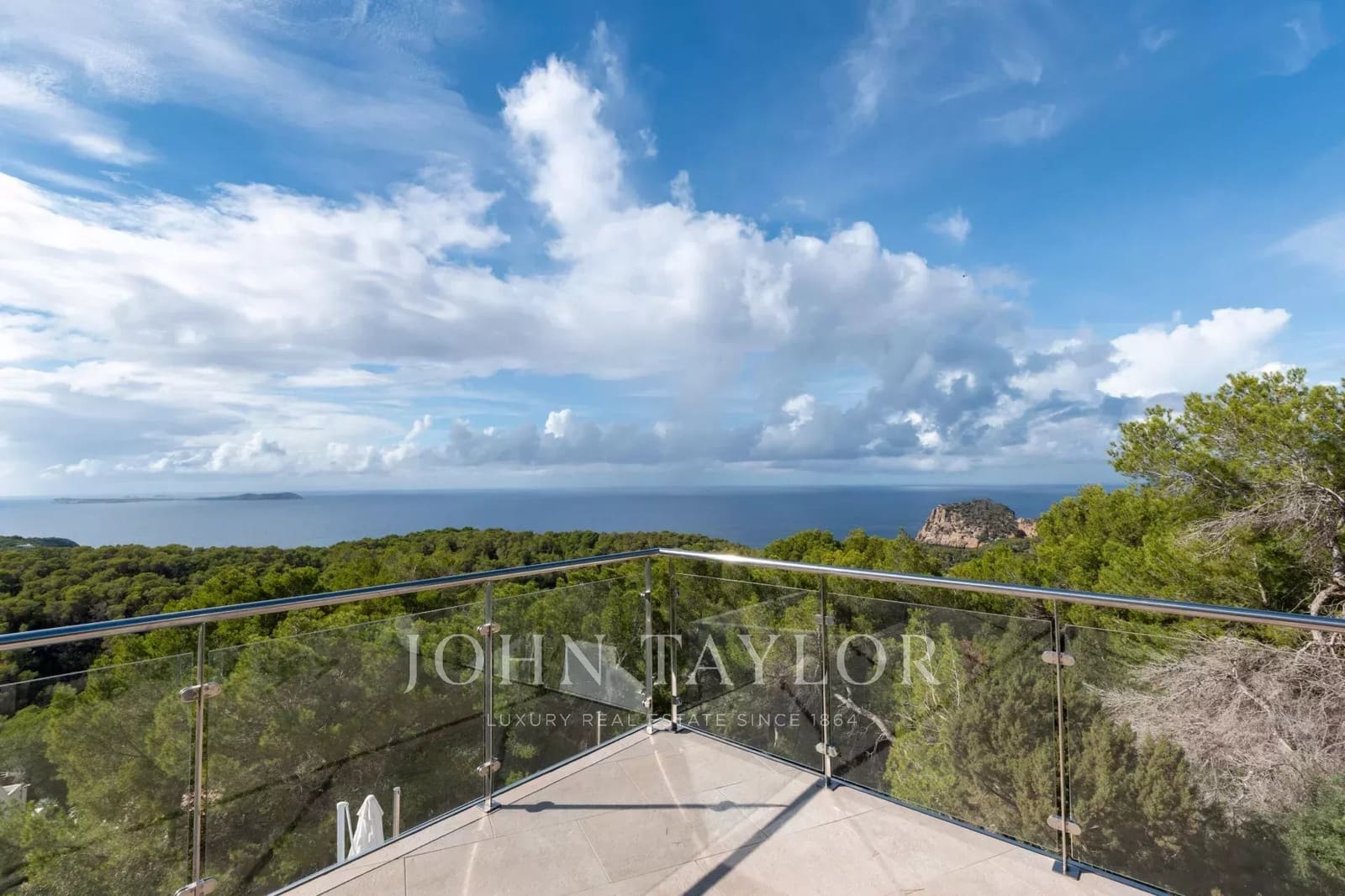 6 sovrum Villa till salu i Sant Antoni de Portmany med pool - 4 450 000 € (Ref: 9428671)