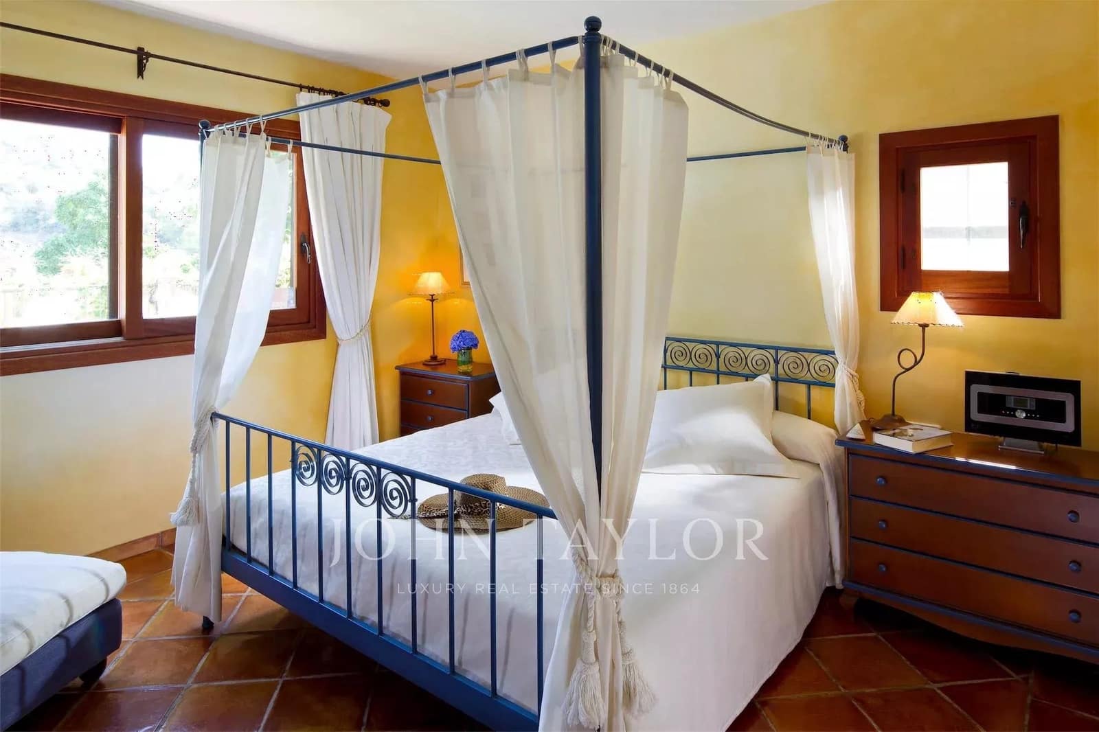 4 Zimmer Ferienvilla in Sant Carles de Peralta mit Pool - 3.400 € (Ref: 9428674)