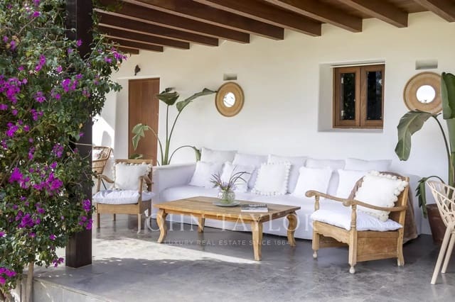 12 Zimmer Ferienvilla in Sant Carles de Peralta, Santa Eulalia / Santa Eularia mit Pool - 20.500 € (Ref: 9428675)