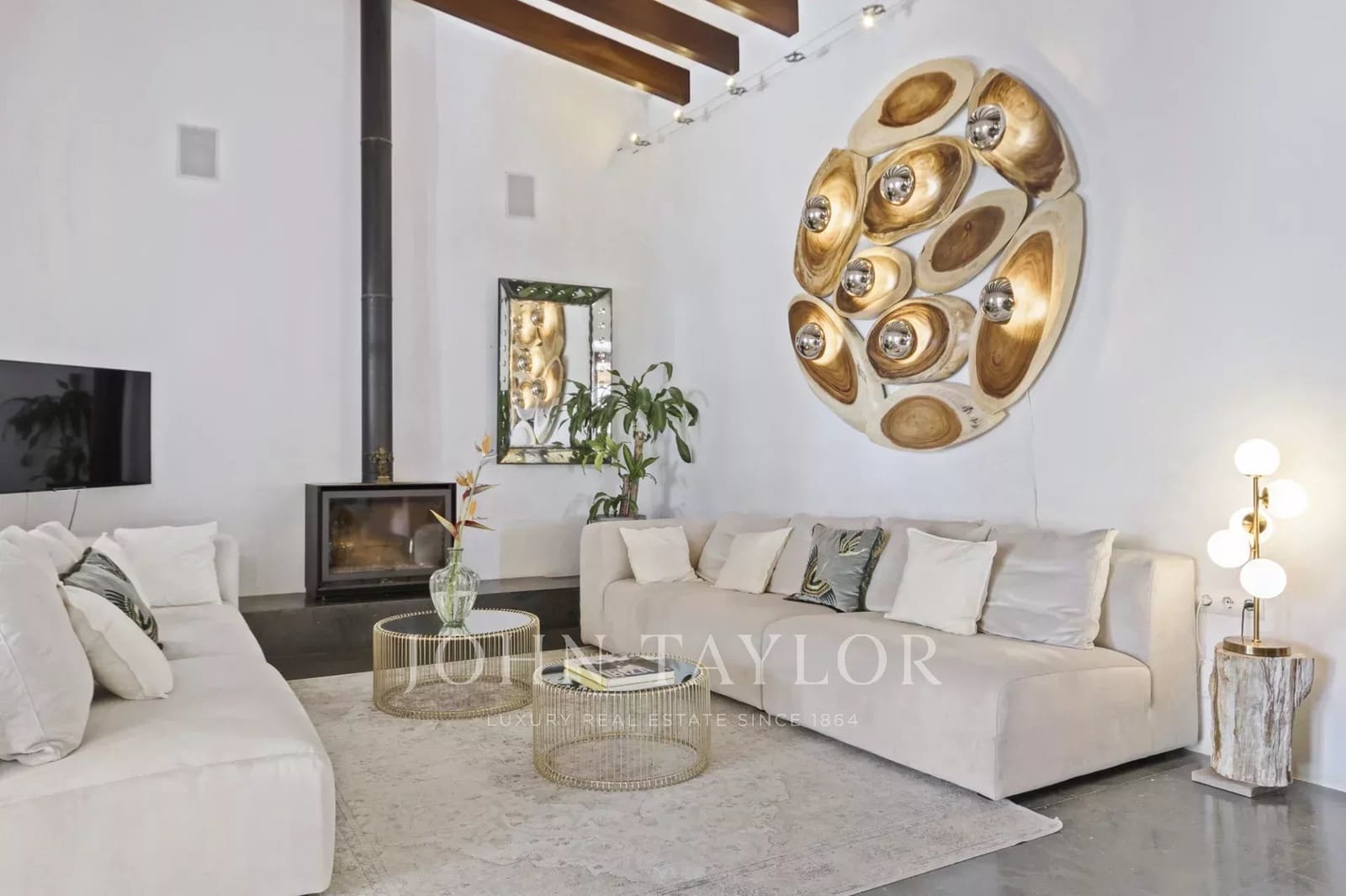 12 Zimmer Ferienvilla in Sant Carles de Peralta mit Pool - 20.500 € (Ref: 9428675)