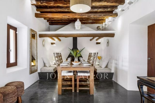 12 Zimmer Ferienvilla in Sant Carles de Peralta, Santa Eulalia / Santa Eularia mit Pool - 20.500 € (Ref: 9428675)