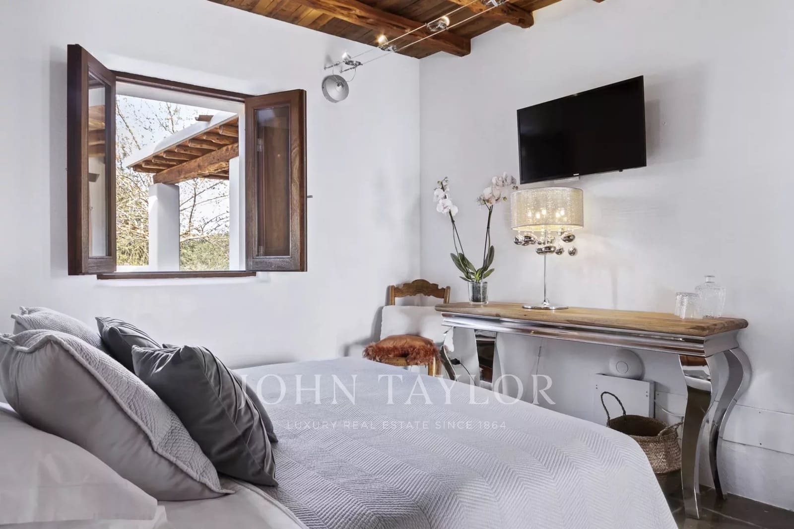 12 Zimmer Ferienvilla in Sant Carles de Peralta mit Pool - 20.500 € (Ref: 9428675)