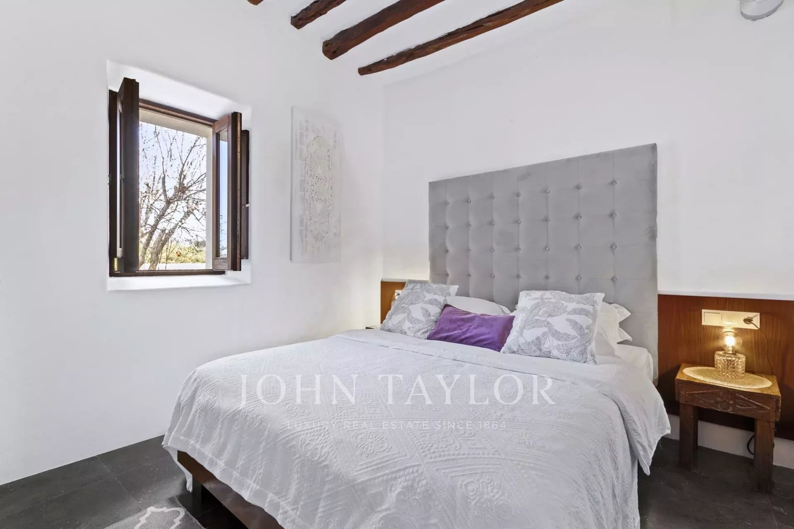 12 Zimmer Ferienvilla in Sant Carles de Peralta mit Pool - 20.500 € (Ref: 9428675)