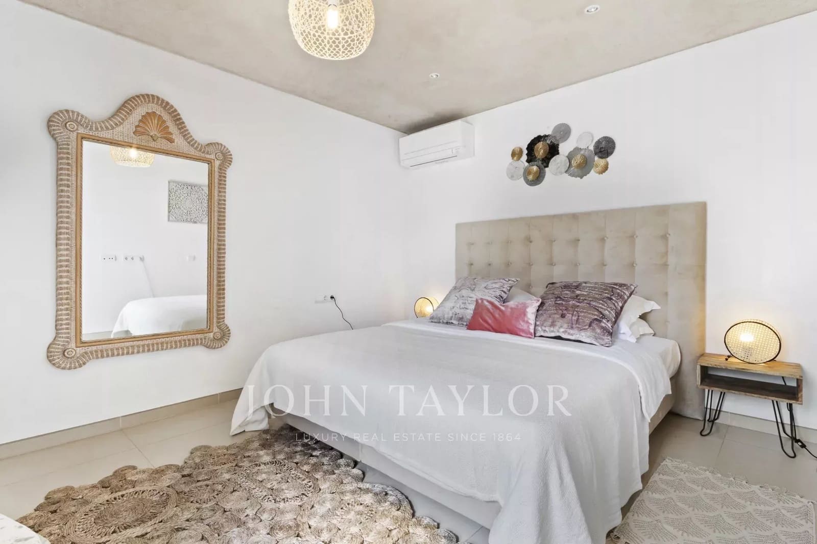 12 Zimmer Ferienvilla in Sant Carles de Peralta mit Pool - 20.500 € (Ref: 9428675)