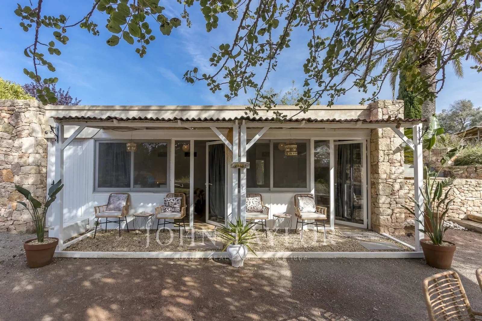 12 Zimmer Ferienvilla in Sant Carles de Peralta mit Pool - 20.500 € (Ref: 9428675)