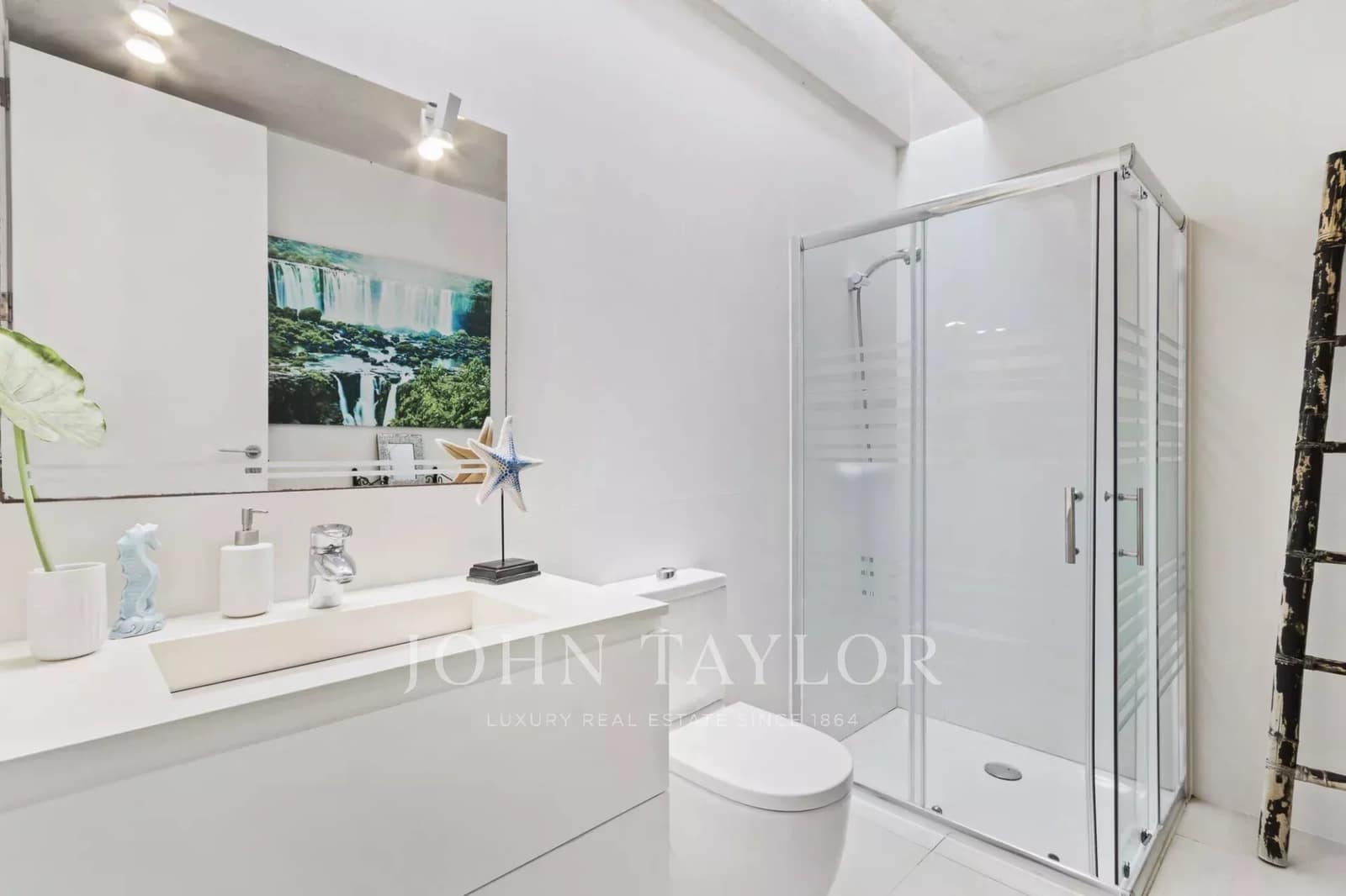 12 Zimmer Ferienvilla in Sant Carles de Peralta mit Pool - 20.500 € (Ref: 9428675)