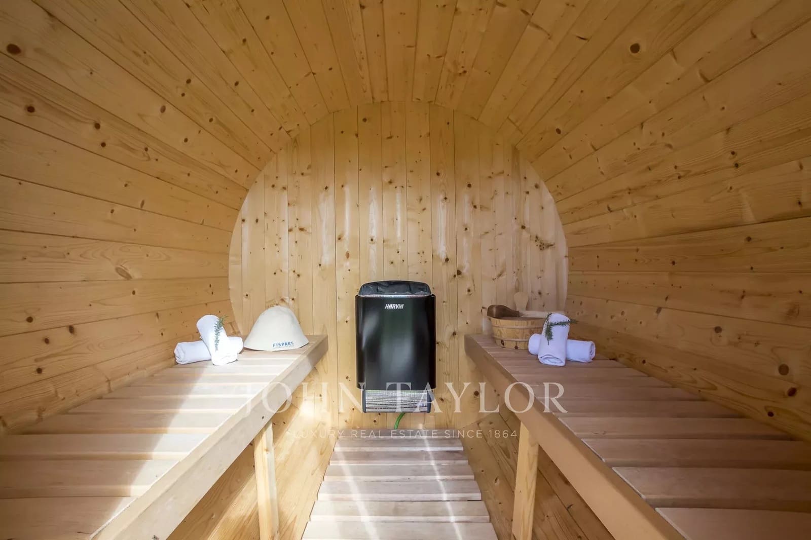 12 Zimmer Ferienvilla in Sant Carles de Peralta mit Pool - 20.500 € (Ref: 9428675)