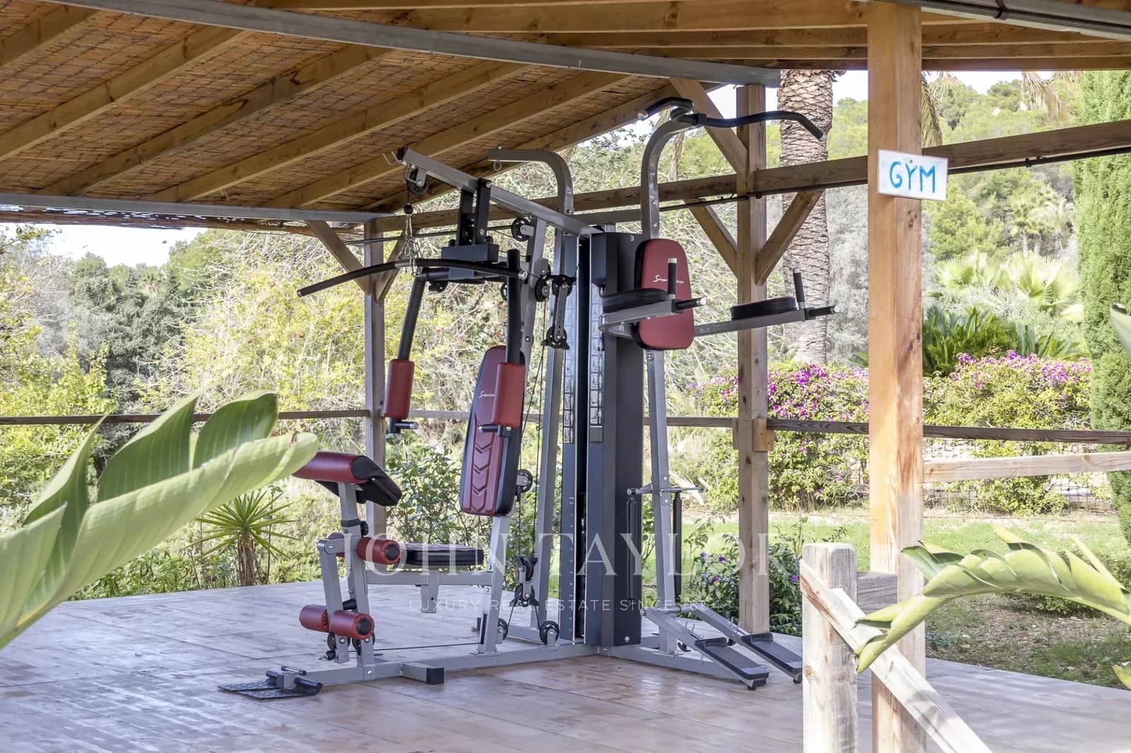 12 Zimmer Ferienvilla in Sant Carles de Peralta mit Pool - 20.500 € (Ref: 9428675)