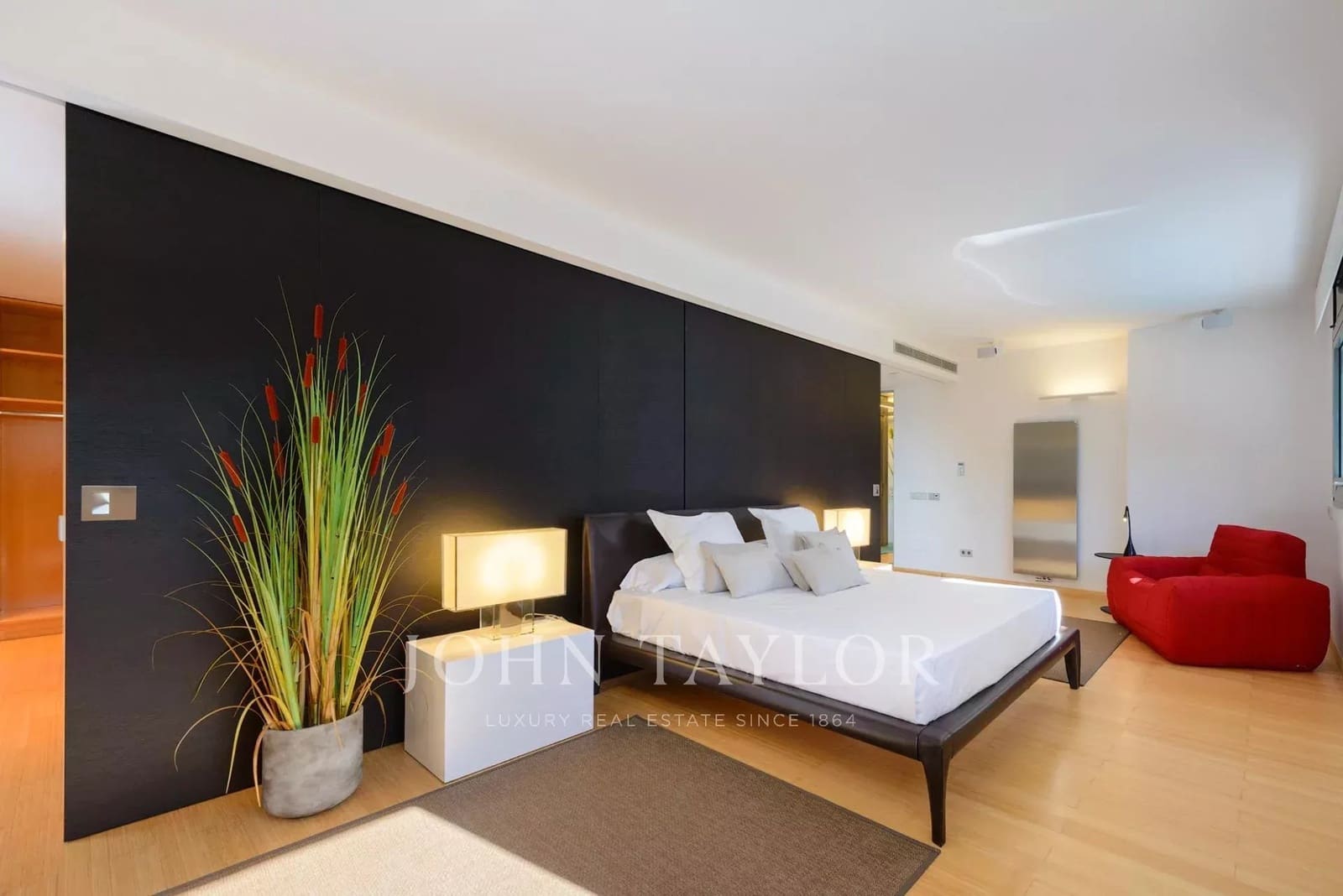 5 bedroom Villa for sale in Es Cana with pool garage - € 5,400,000 (Ref: 9428676)