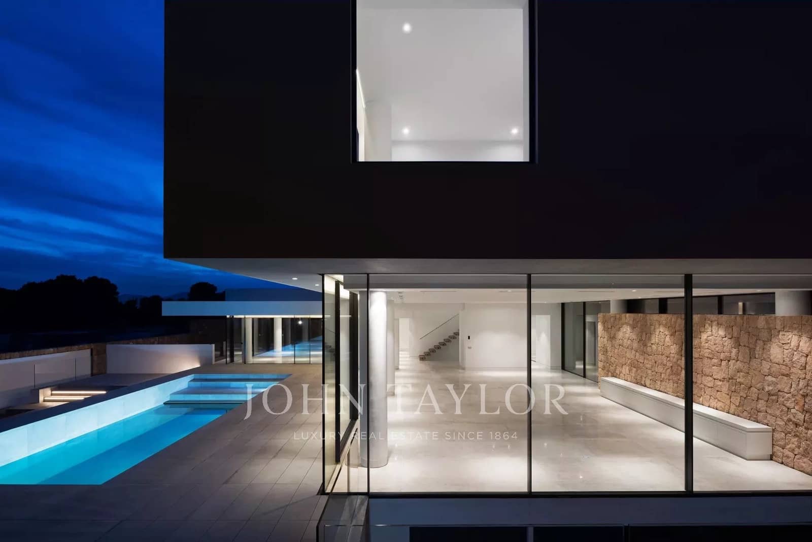 Apartment for sale in Cap Martinet with pool - € 5,750,000 (Ref: 9428677)