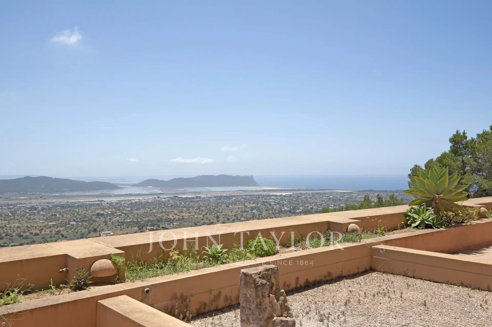 7 bedroom Villa for sale in San Jose / Sant Josep de Sa Talaia with pool - € 6,500,000 (Ref: 9428678)