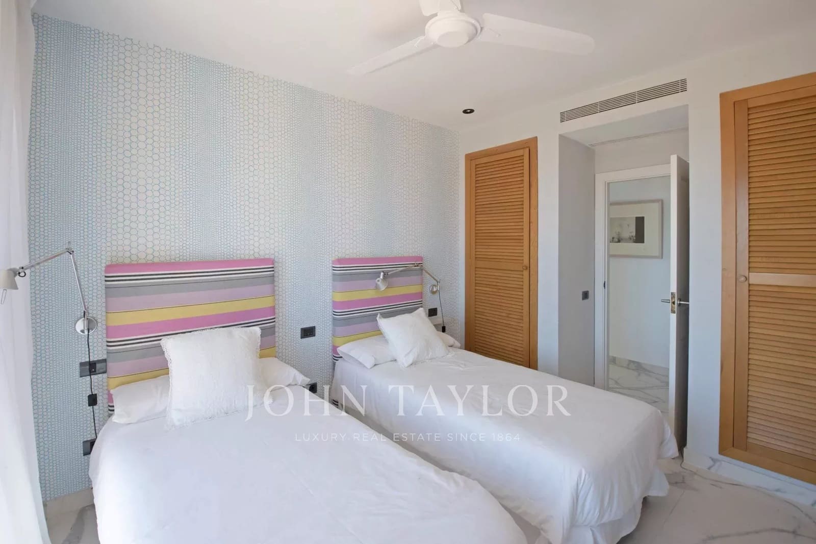 7 bedroom Villa for sale in San Jose / Sant Josep de Sa Talaia with pool - € 6,500,000 (Ref: 9428678)