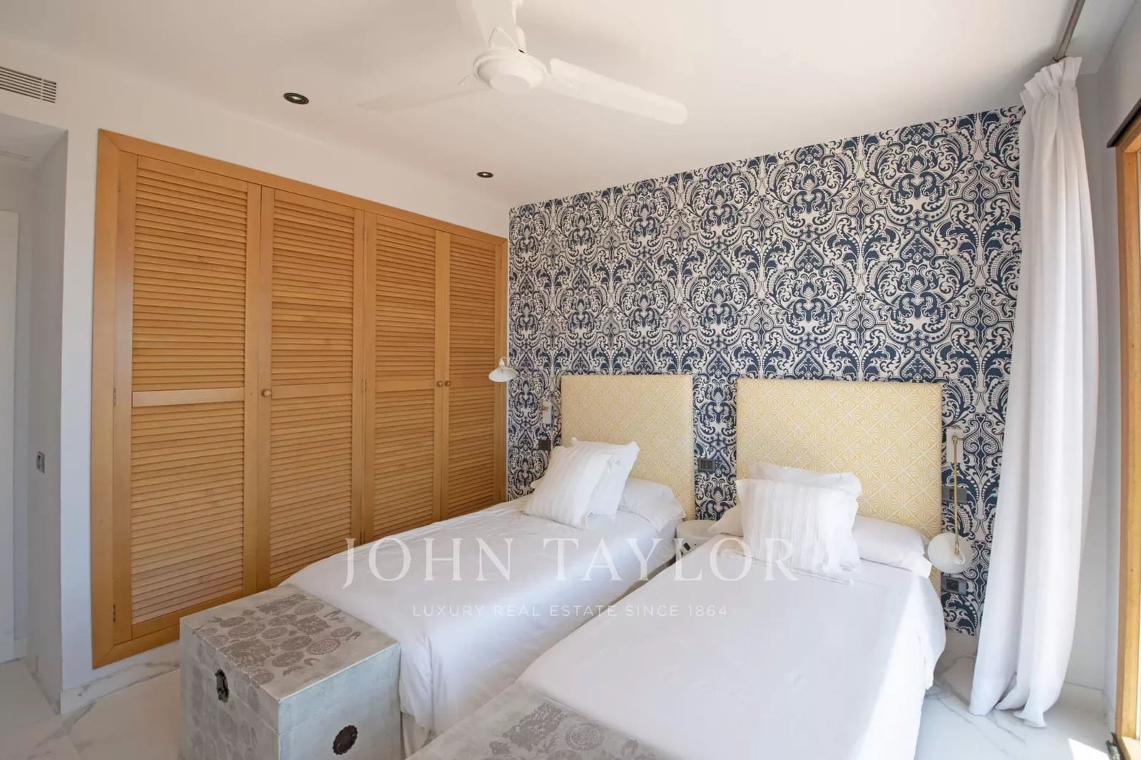 7 bedroom Villa for sale in San Jose / Sant Josep de Sa Talaia with pool - € 6,500,000 (Ref: 9428678)