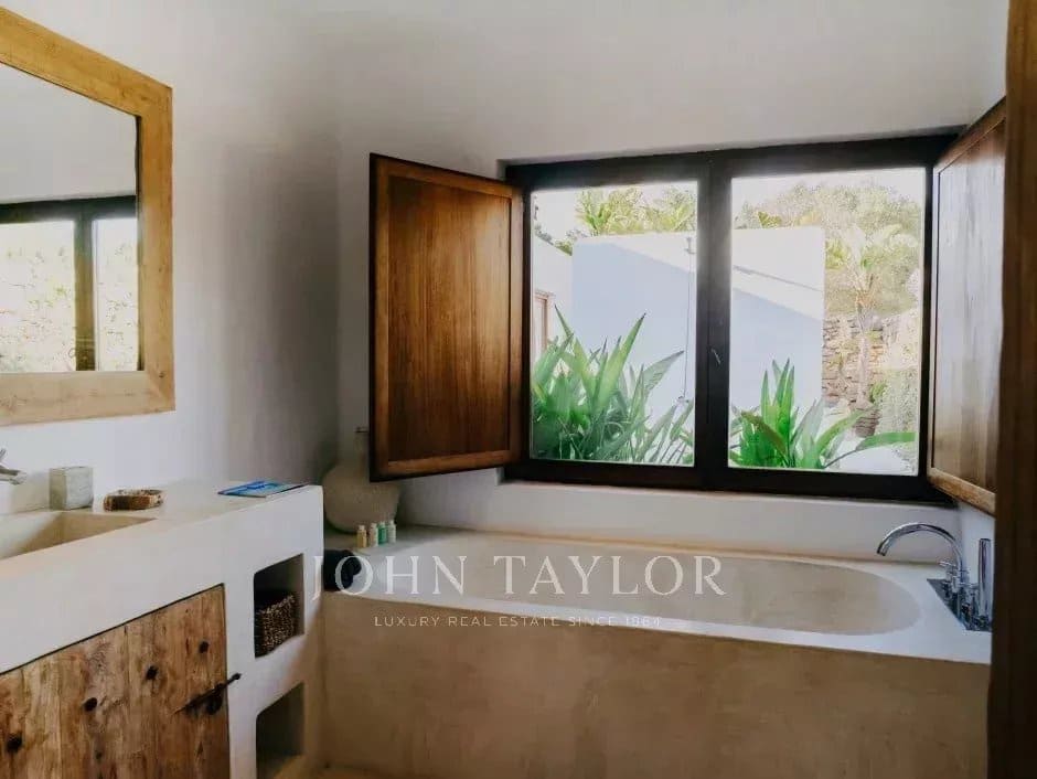 5 sypialnia Willa na kwatery wakacyjne w Santa Gertrudis de Fruitera z basenem - 8 000 € (Ref: 9428679)